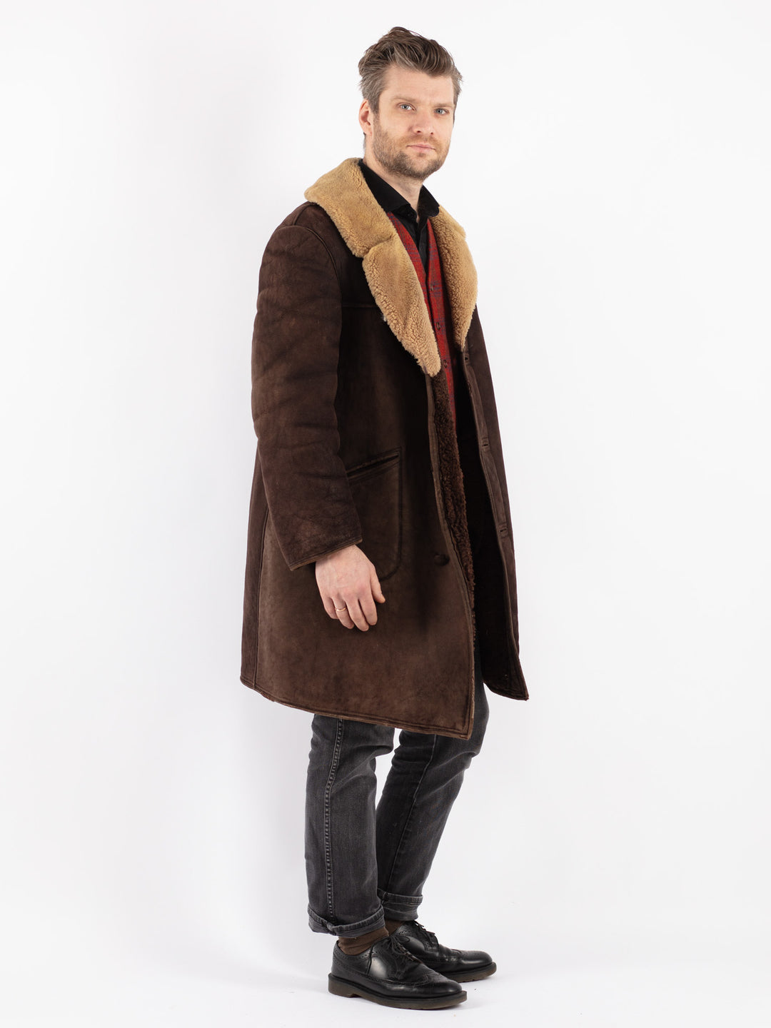 Vintage 70's Men Sheepskin Coat in BrownZ176
