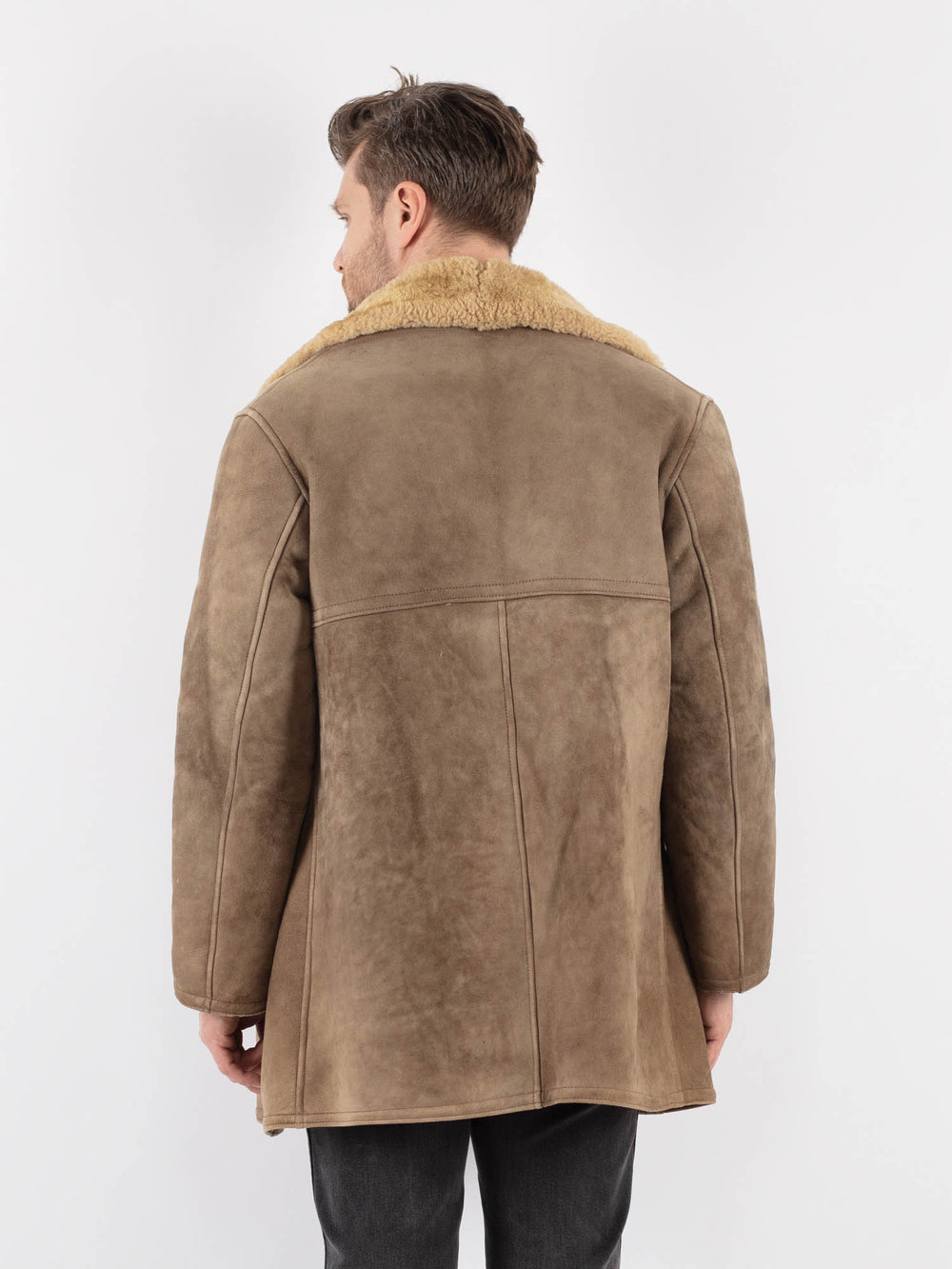 Vintage 70's Men Sheepskin Coat in BeigeZ769