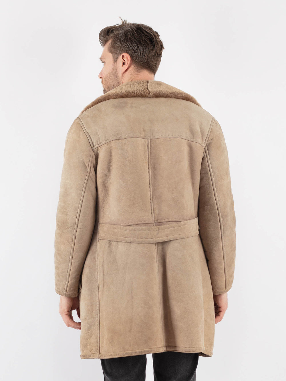 Vintage 70's Men Sheepskin Coat in BeigeZ773