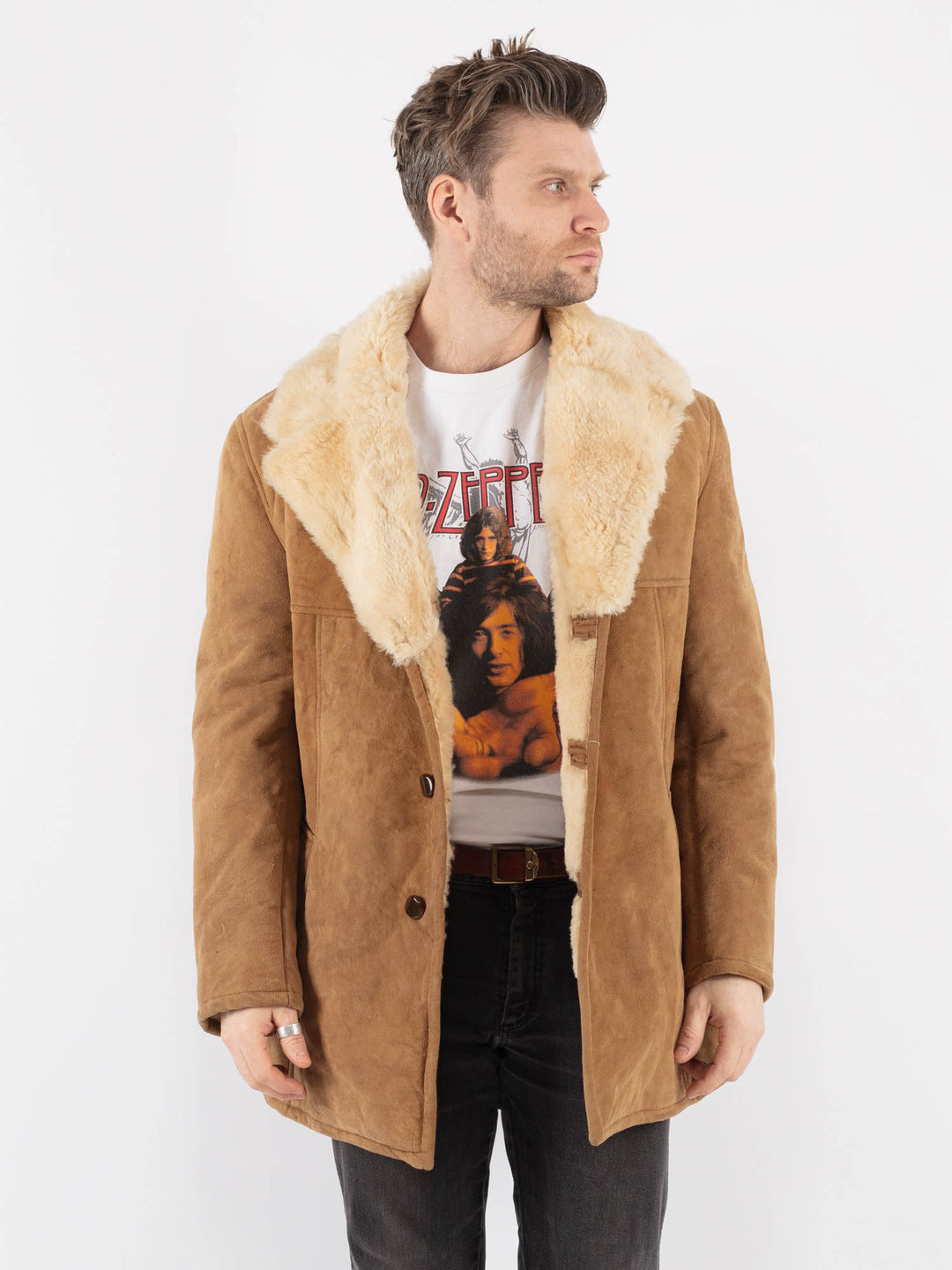 Vintage 70's Men Sheepskin Coat in BeigeZ783