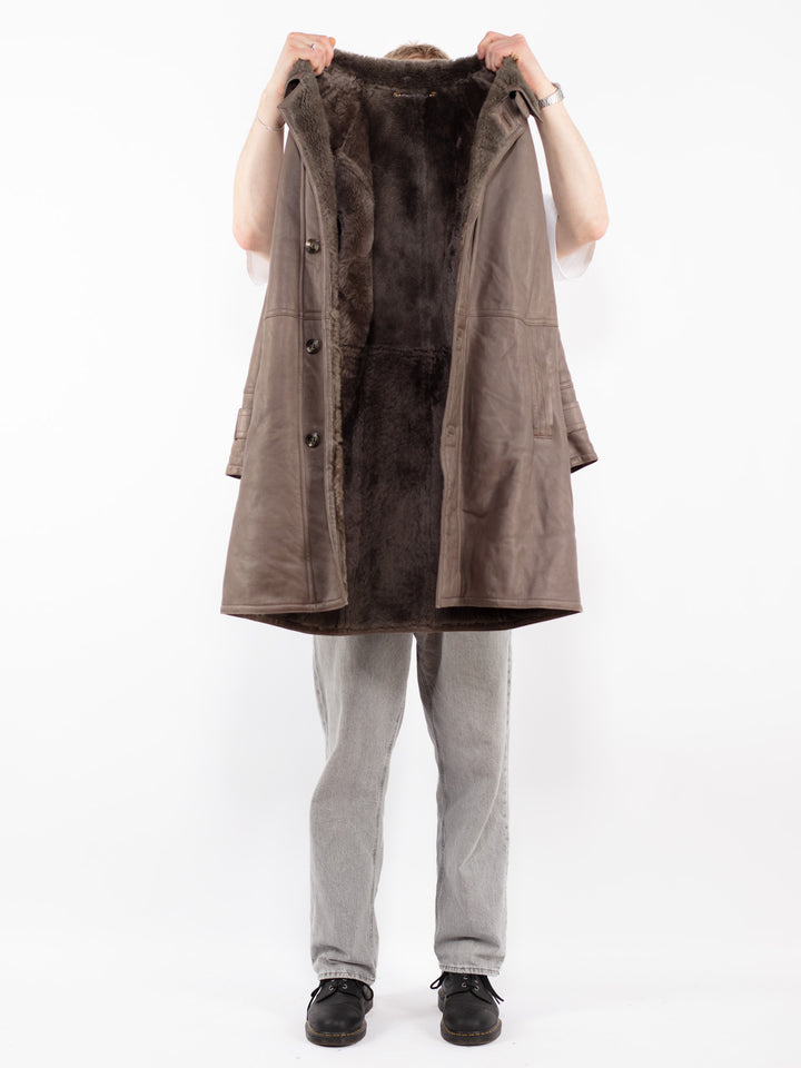 Vintage 70's Men Sheepskin Leather Coat in Brown
