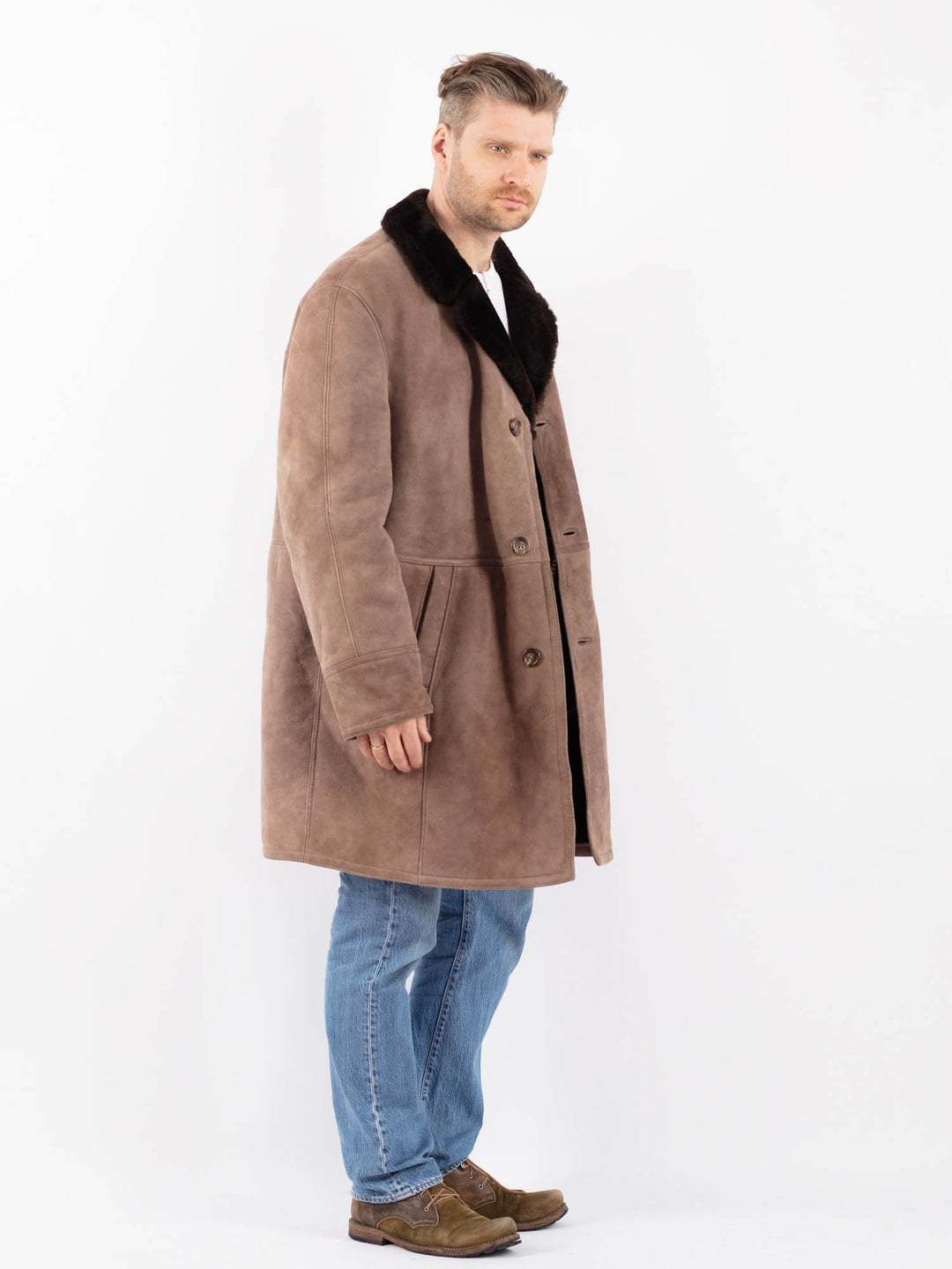 Vintage 70's Men Sheepskin Coat in BeigeZ1416