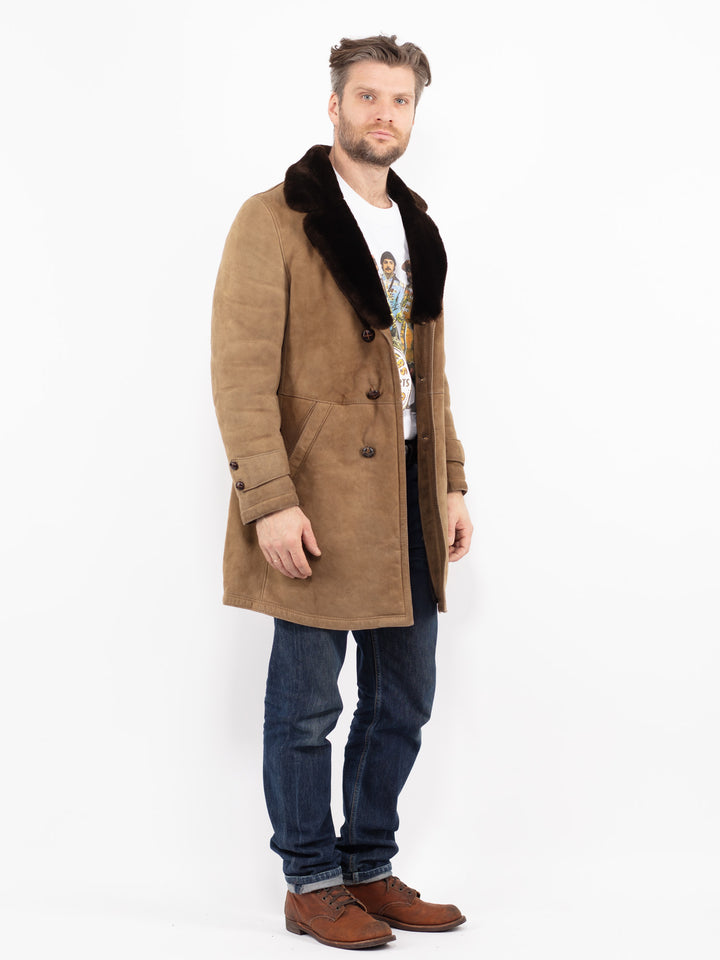 Vintage 70's Men Sheepskin Coat in BeigeZ2676