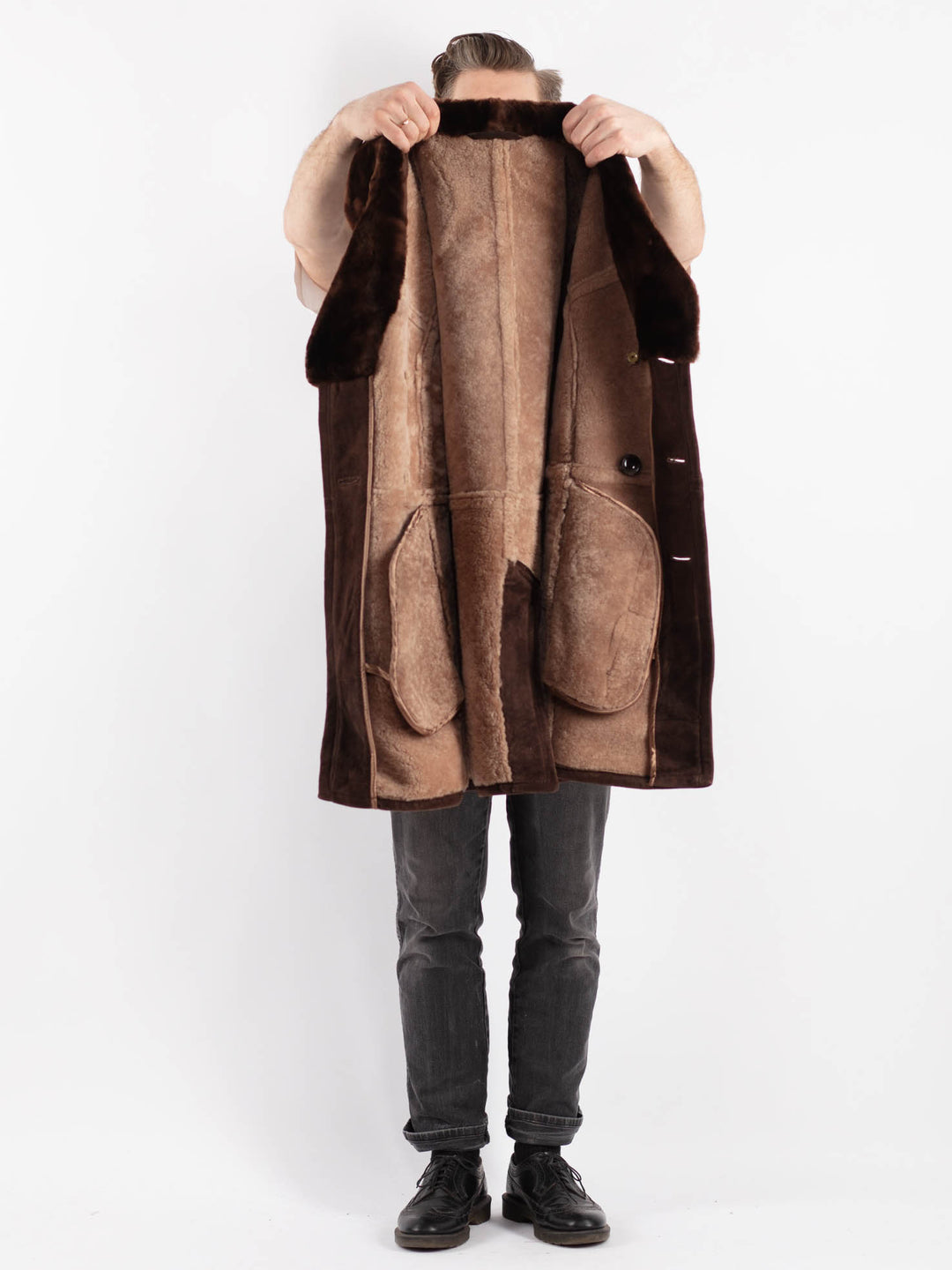 Vintage 70's Men Sheepskin Coat in BrownZ434