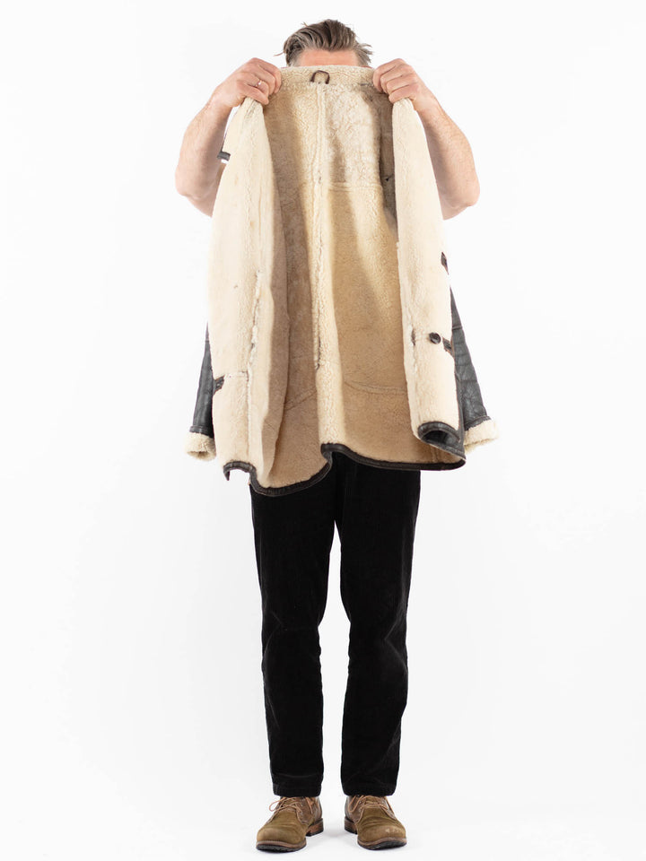 Vintage 70's Men Sheepskin Coat in BrownZ1846