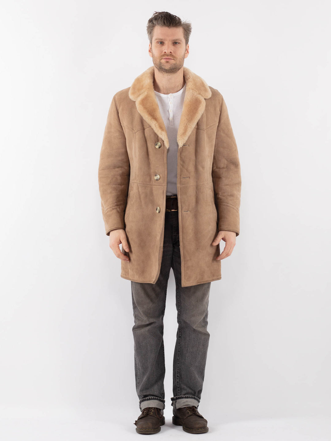 Vintage 70's Men Sheepskin Coat in BeigeZ1134