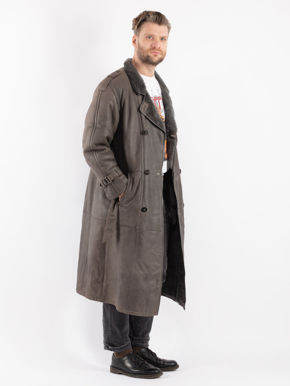 Vintage 70's Men Sheepskin Coat in Gray