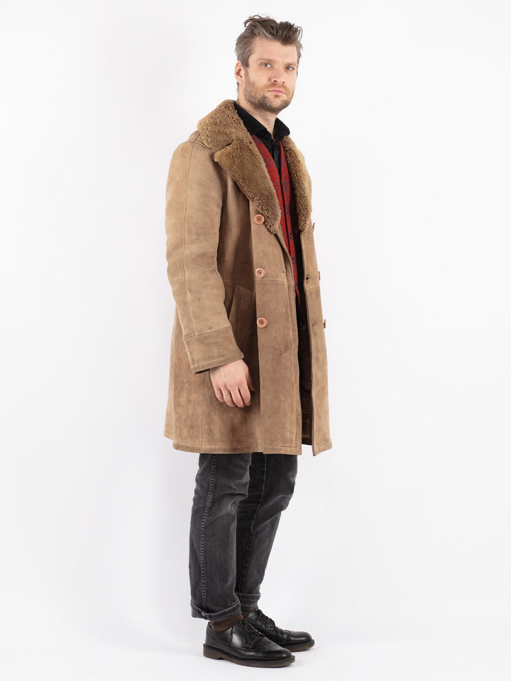 Vintage 70's Men Sheepskin Coat in BeigeZ197