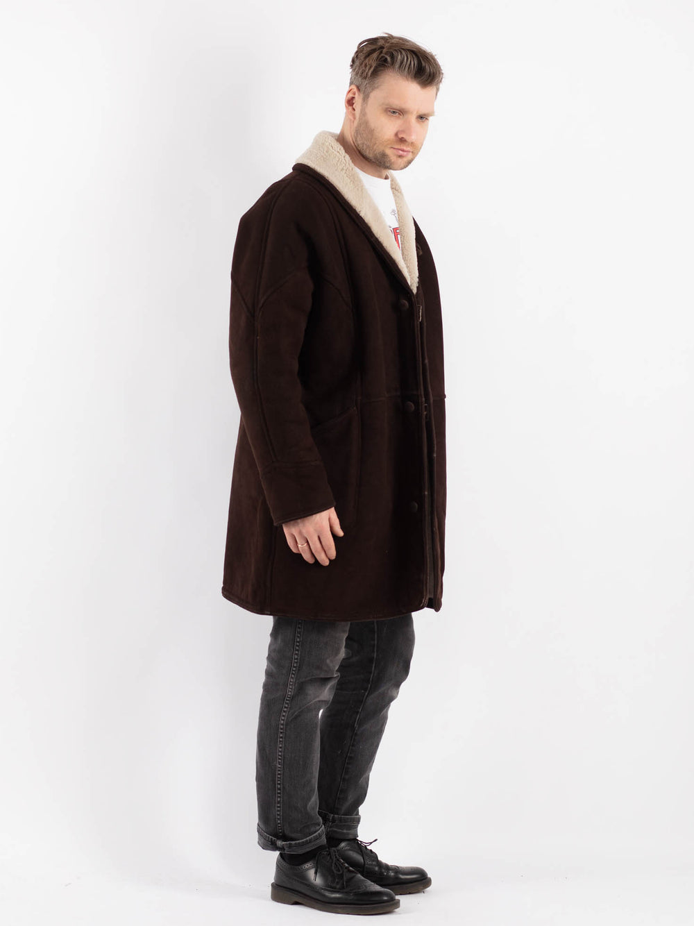 Vintage 70's Men Sheepskin Coat in BrownZ439