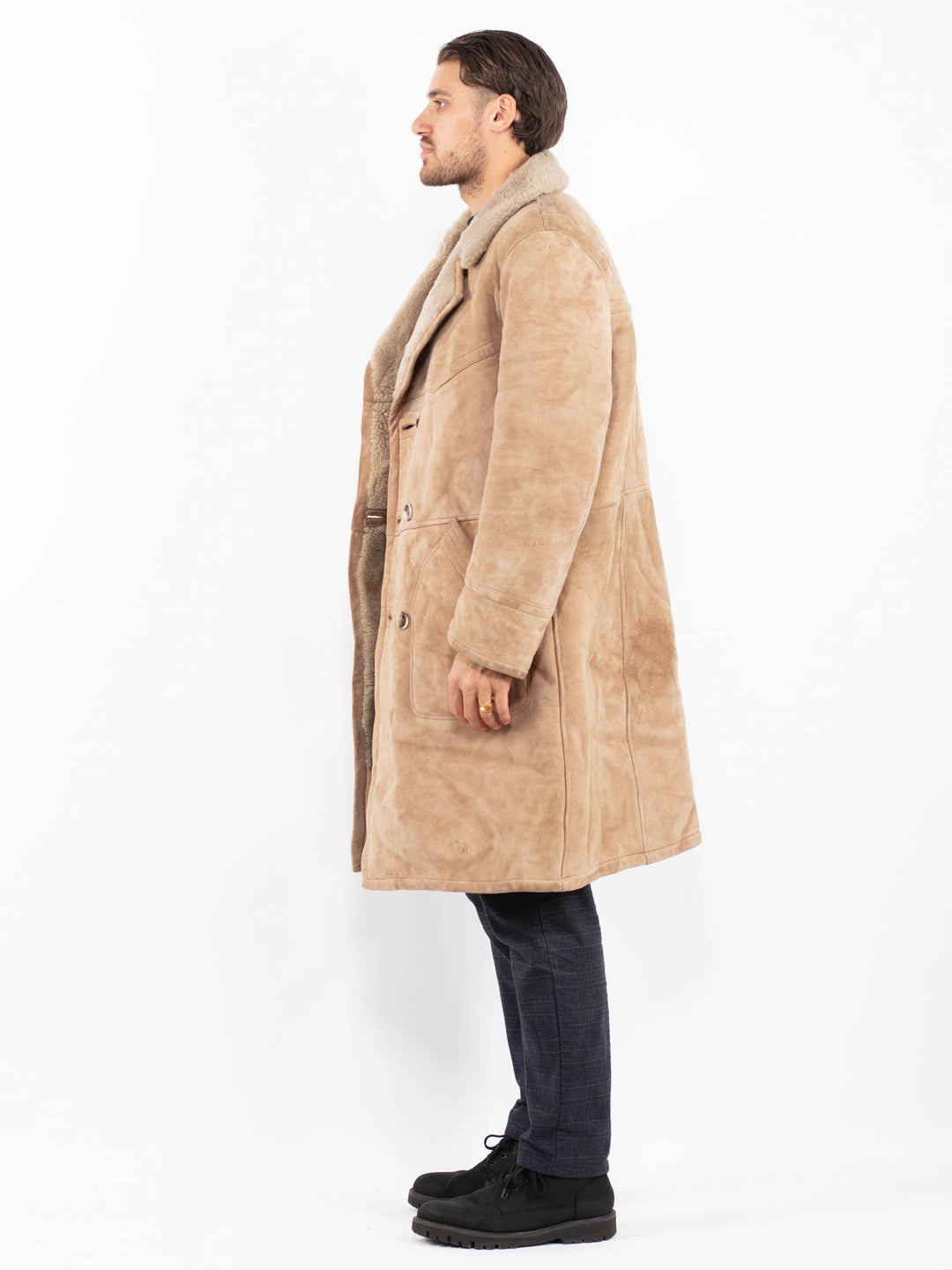 Vintage 70's Men Sheepskin Coat in BeigeZ2399