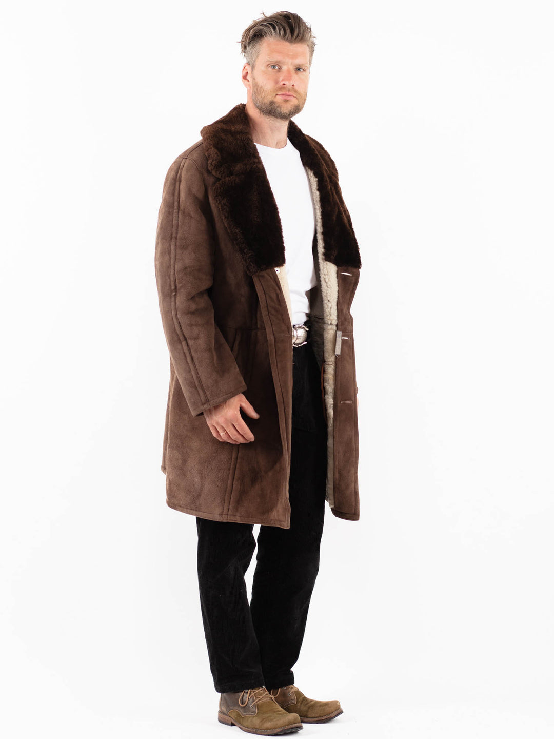 Vintage 70's Men Sheepskin Shearling Coat in BrownZ1863
