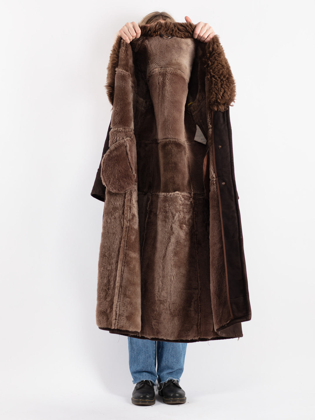 Vintage 70's Women Sheepskin Coat in BrownV9057
