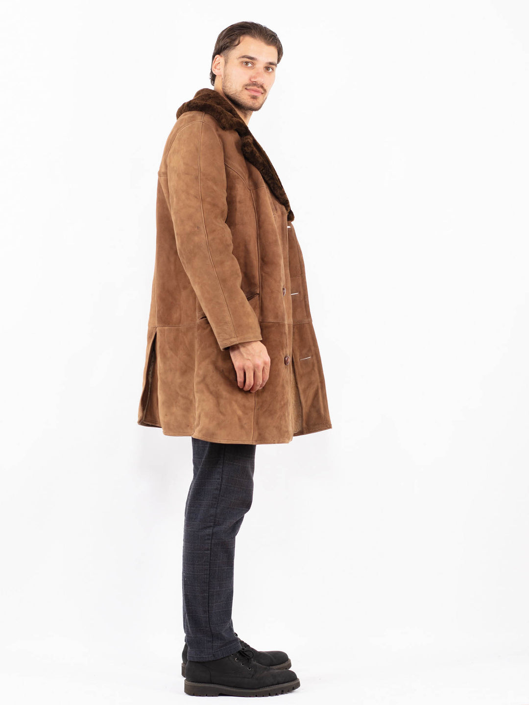 Vintage 70's Men Sheepskin Coat in BrownZ2403