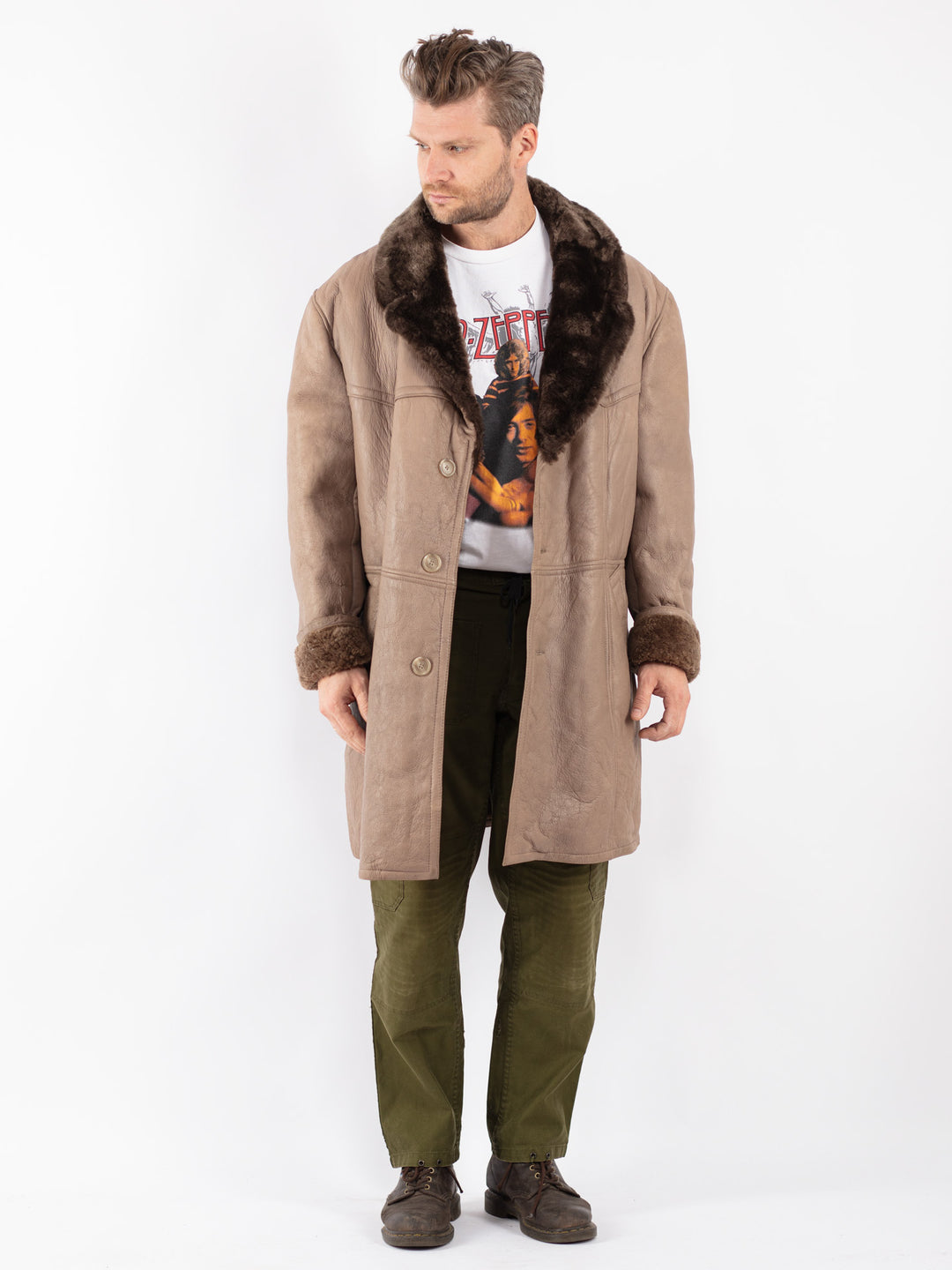 Vintage Men Sheepskin Coat in Beige