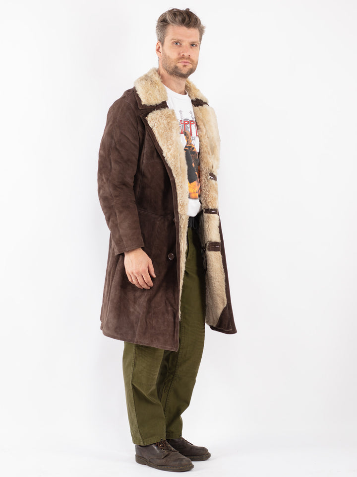 Vintage Men Sheepskin Shearling Coat in Brown