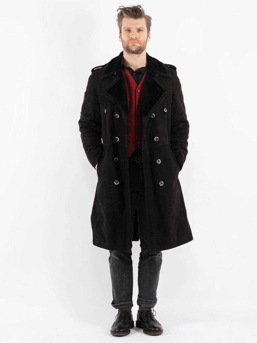 Vintage 90's Men Sheepskin Coat in BlackZ204