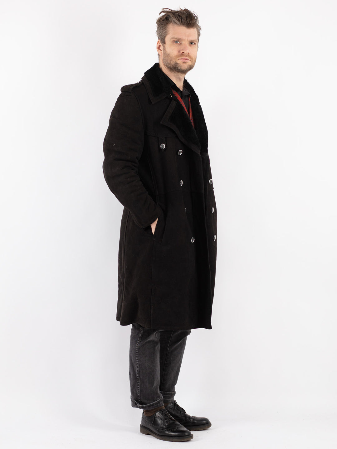 Vintage 90's Men Sheepskin Coat in BlackZ204