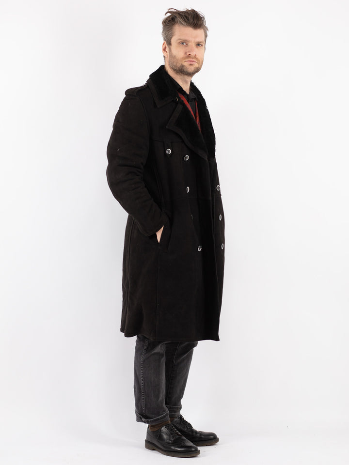 Vintage 90's Men Sheepskin Coat in BlackZ204