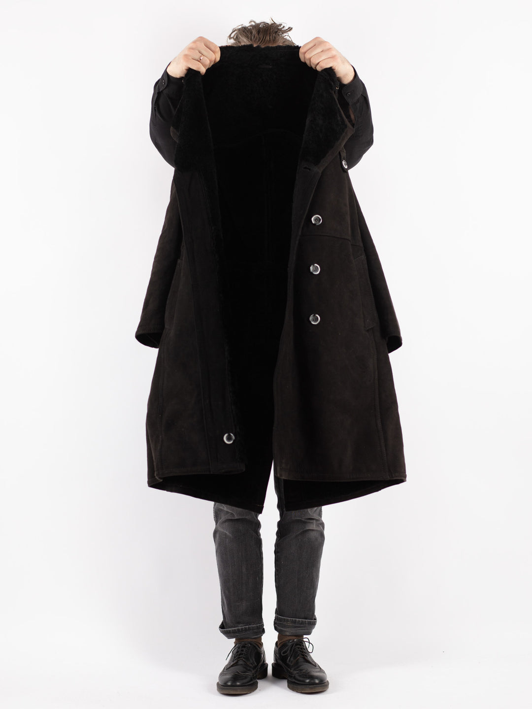 Vintage 90's Men Sheepskin Coat in BlackZ204