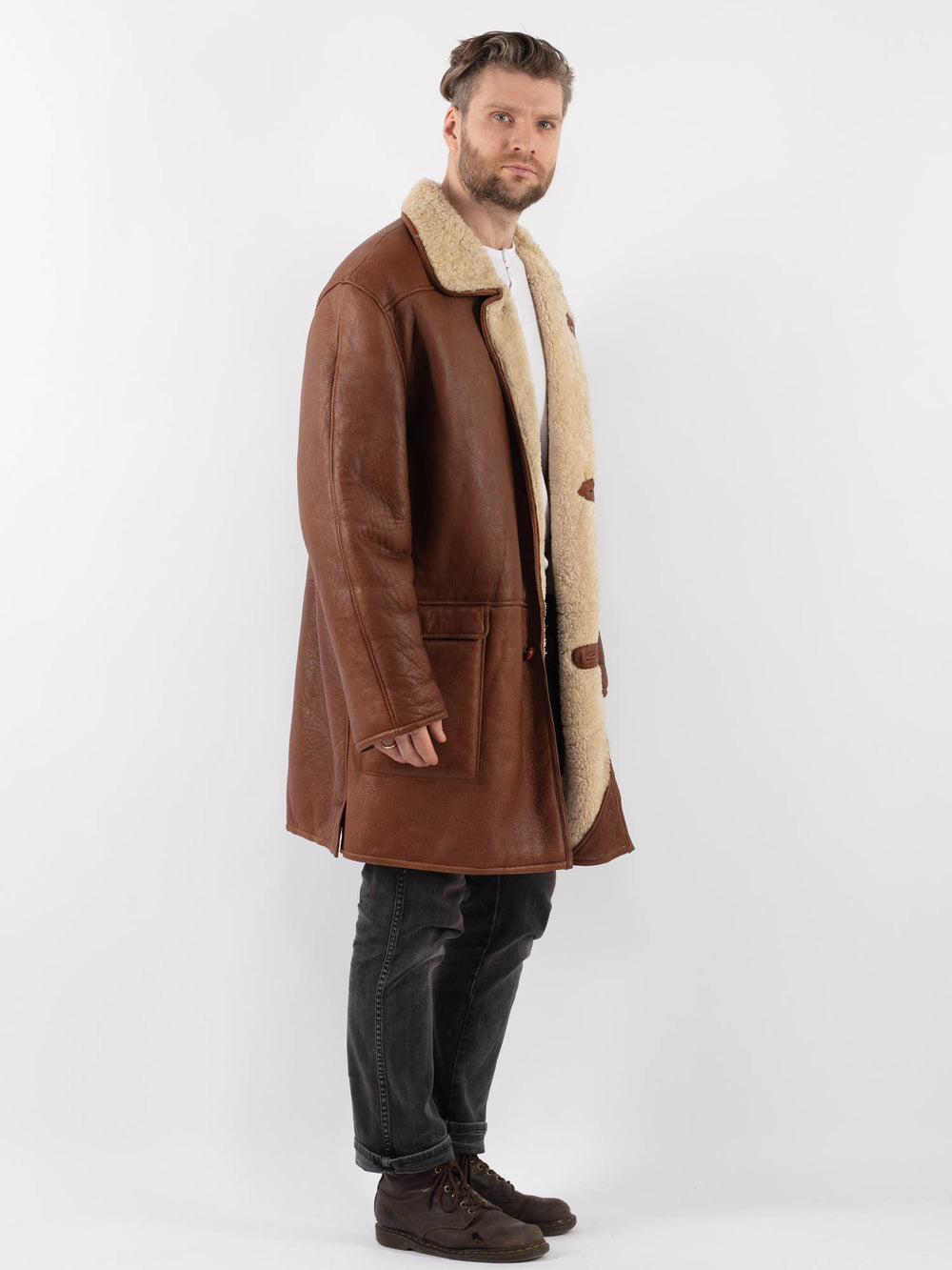 Vintage 70's Men Sheepskin Shearling Coat in BrownZ1001