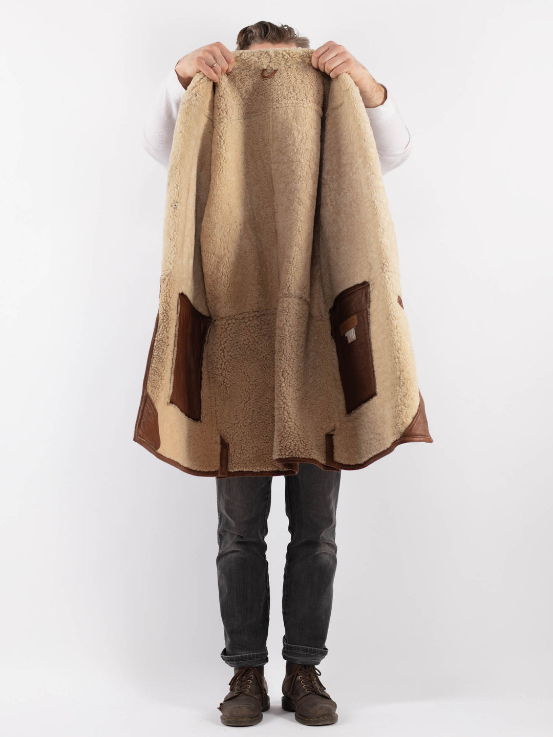 Vintage 70's Men Sheepskin Shearling Coat in BrownZ1001