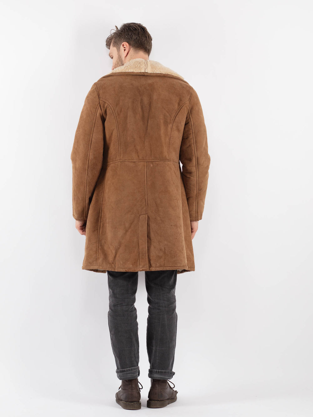 Vintage 70's Men Sheepskin Coat in BrownZ646