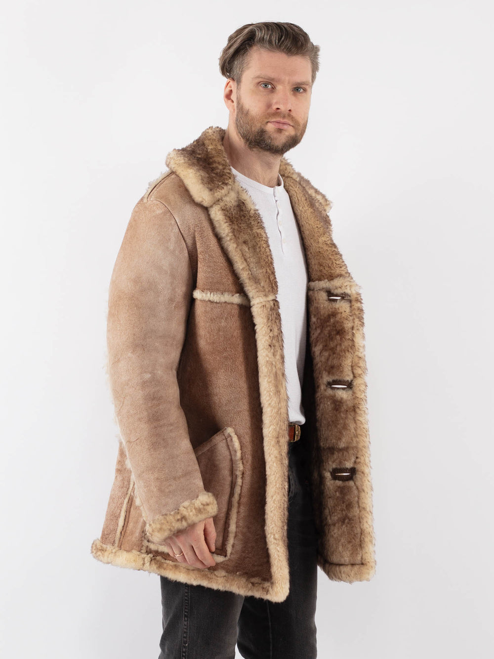 Vintage 70's Men Sheepskin Shearling Coat in BeigeZ1003