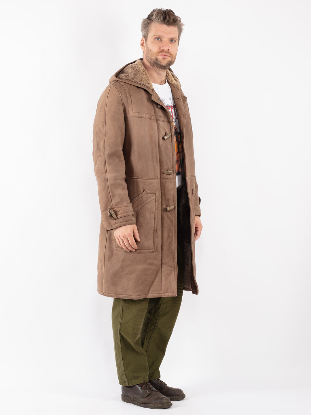 Vintage Men Sheepskin Coat in Beige