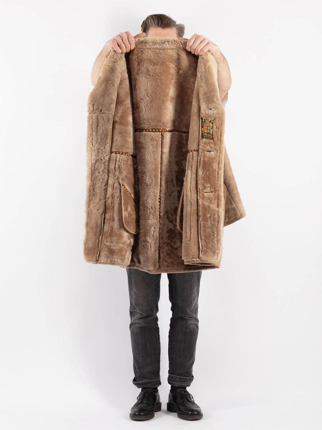 Vintage 70's Men Sheepskin Coat in BeigeZ454