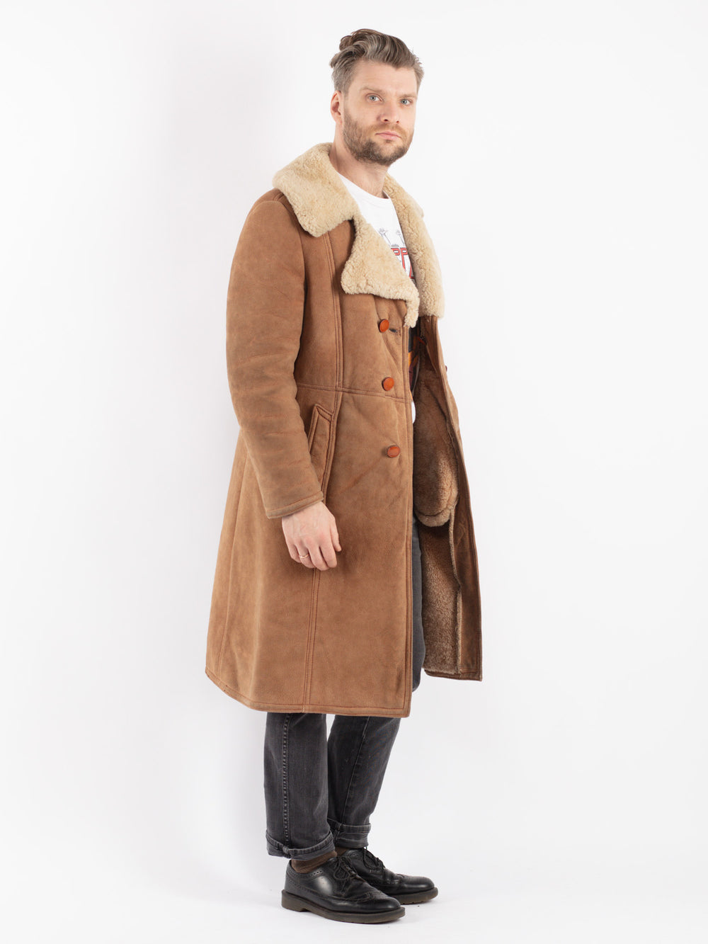 Vintage 70's Men Sheepskin Coat in Beige