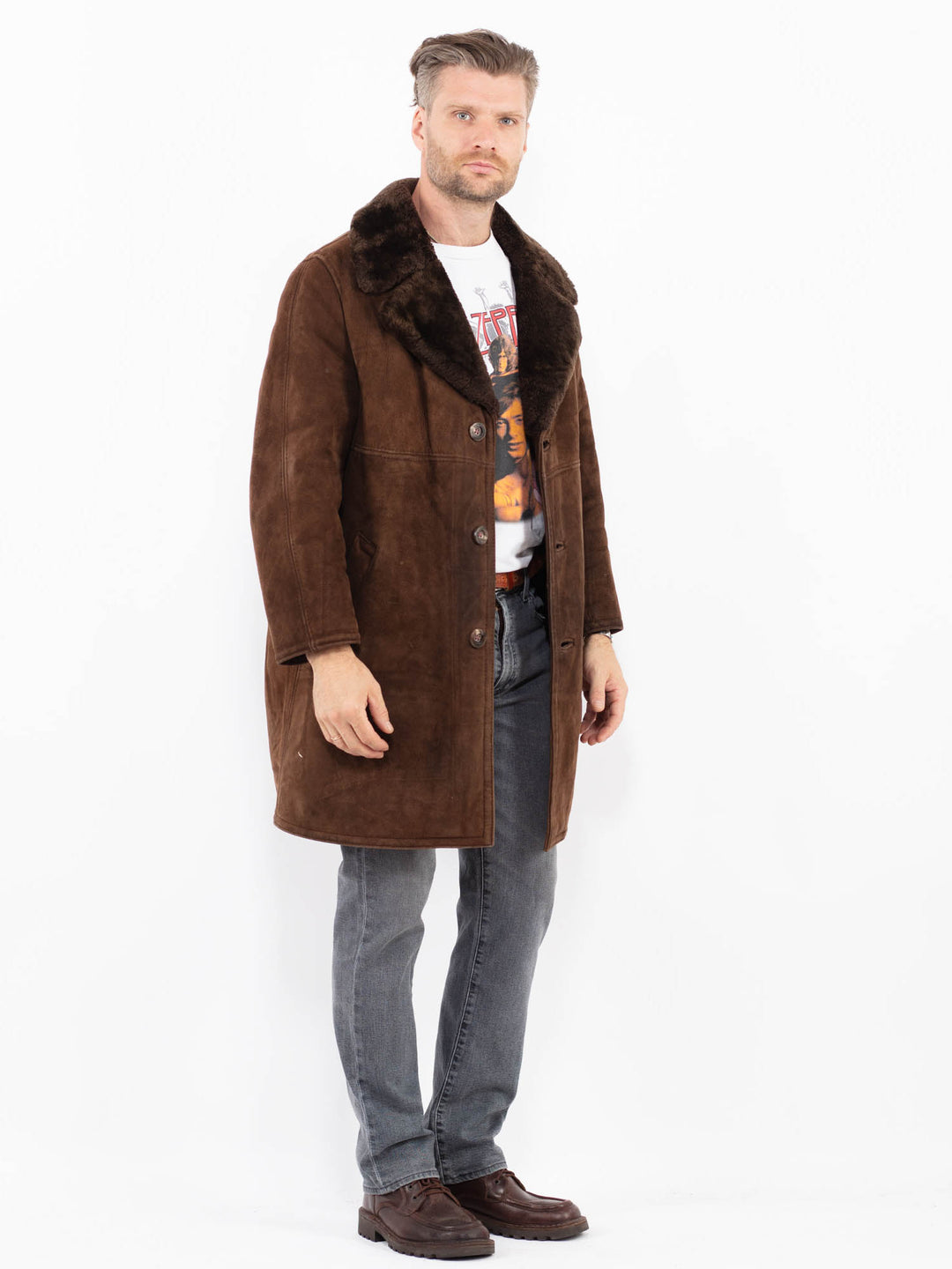 Vintage 70's Men Sheepskin Coat in BrownZ2121