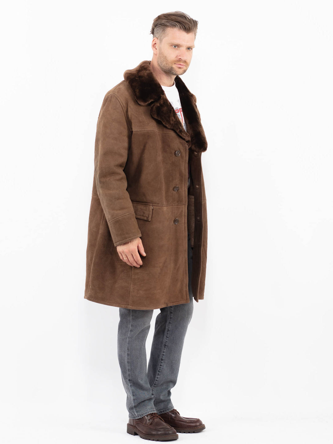Vintage 70's Men Sheepskin Coat in BrownZ2122