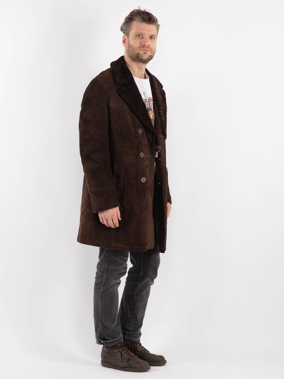 Vintage 70's Men Sheepskin Coat in BrownZ555