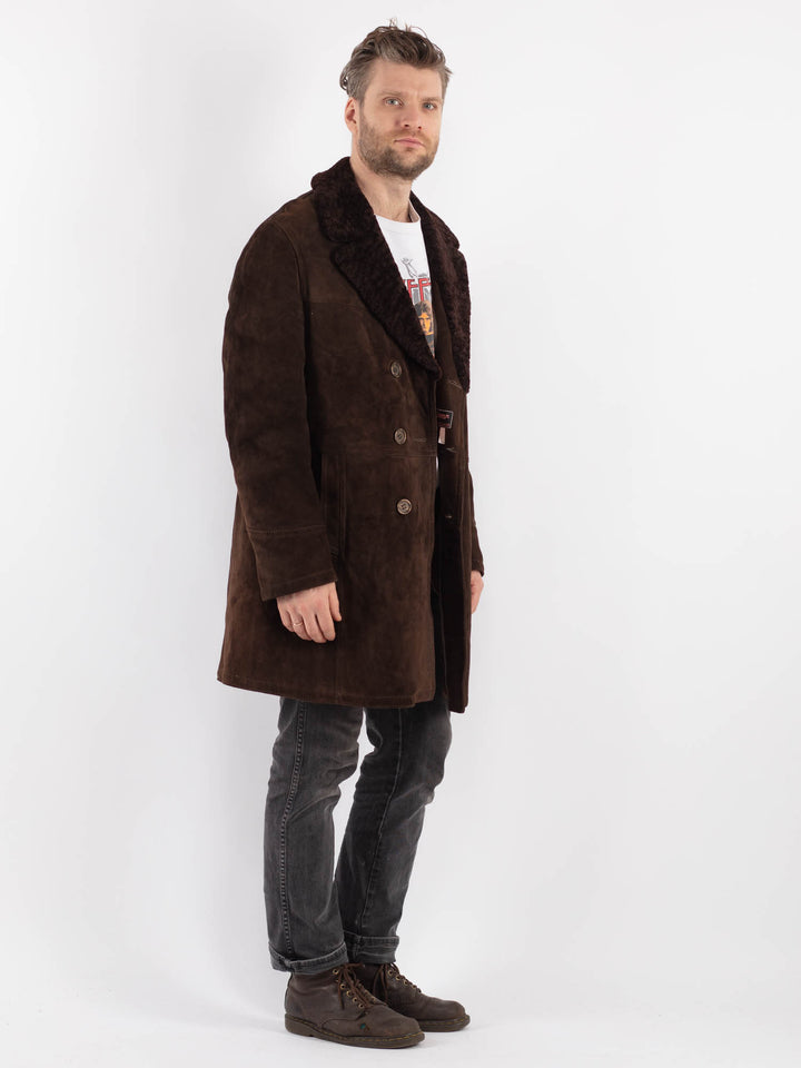 Vintage 70's Men Sheepskin Coat in BrownZ555