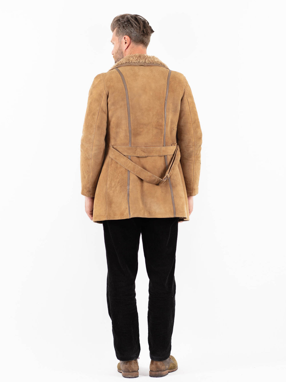 Vintage 70's Men Sheepskin Coat in BeigeZ1901