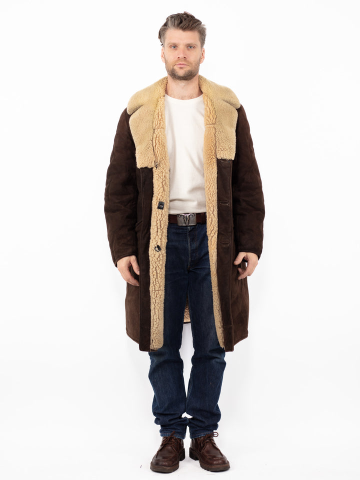 Vintage 70's Men Oversized Sheepskin Coat in Brown