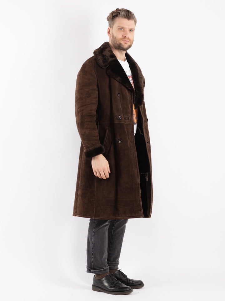Vintage 70's Men Sheepskin Coat in Brown