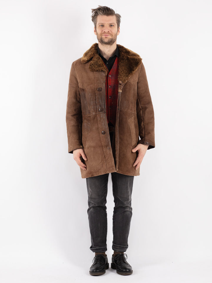 Vintage 70's Men Sheepskin Coat in Brown