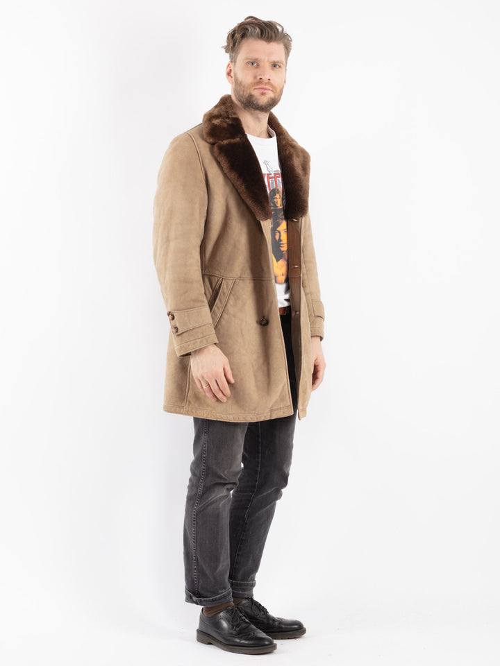 Vintage 70's Men Sheepskin Coat in BeigeZ354