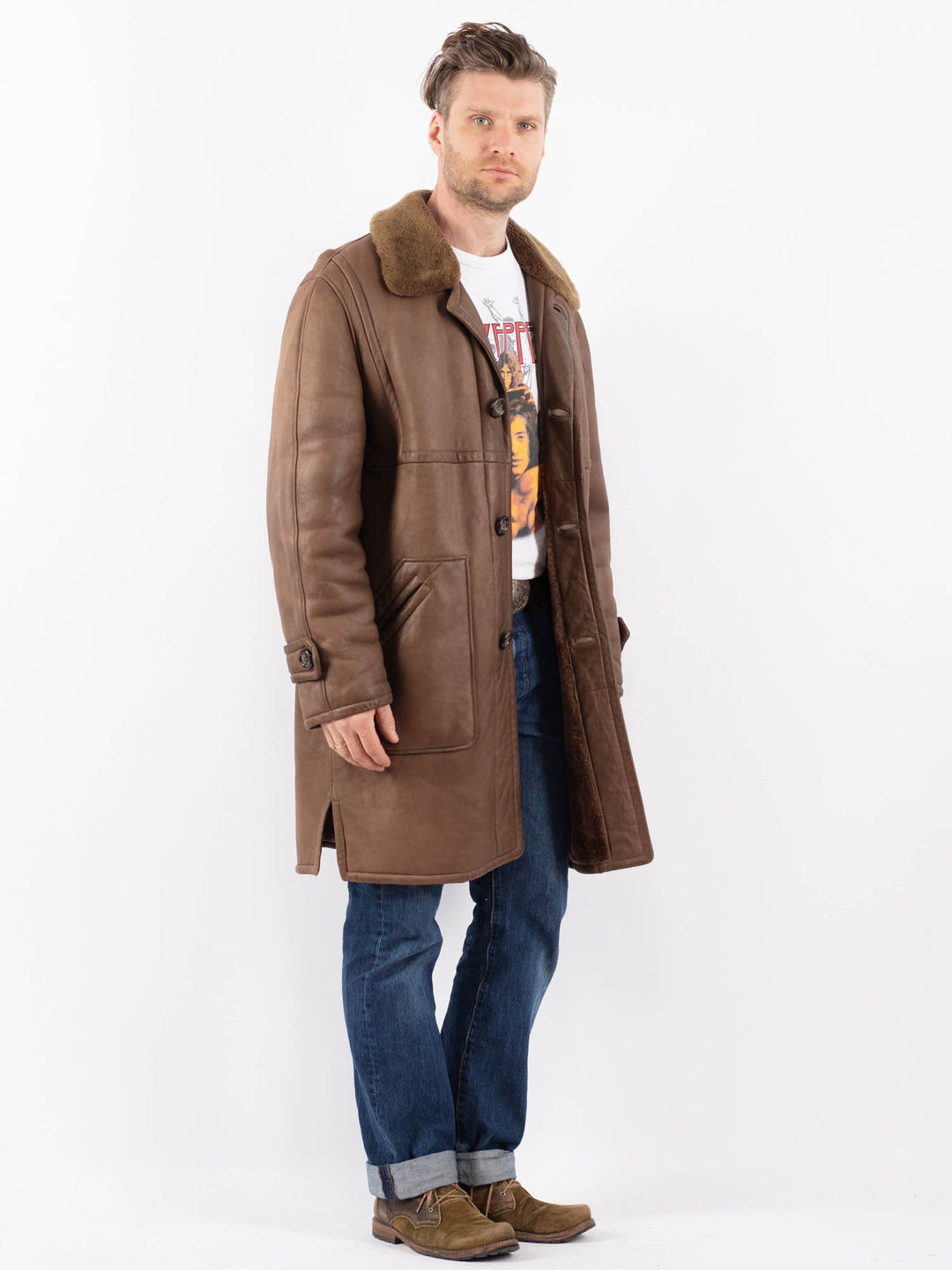 Vintage 70's Men Sheepskin Coat in BrownZ1564