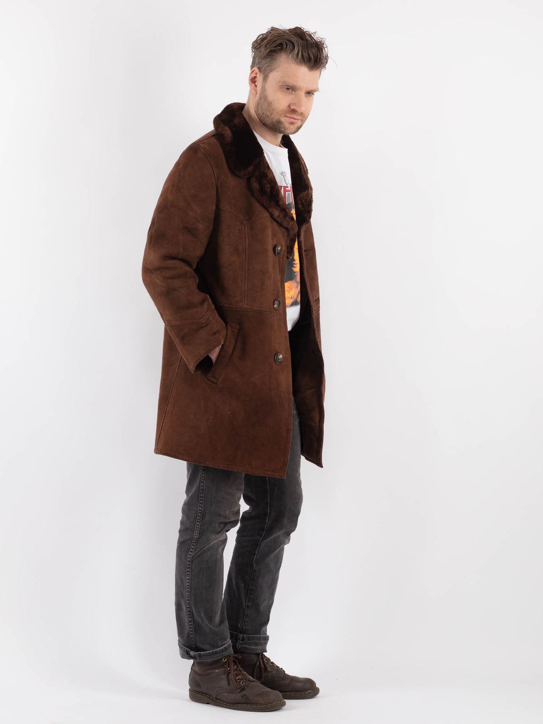 Vintage 70's Men Sheepskin Coat in BrownZ567