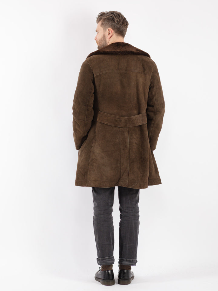 Vintage 70's Men Sheepskin Coat in BrownZ356