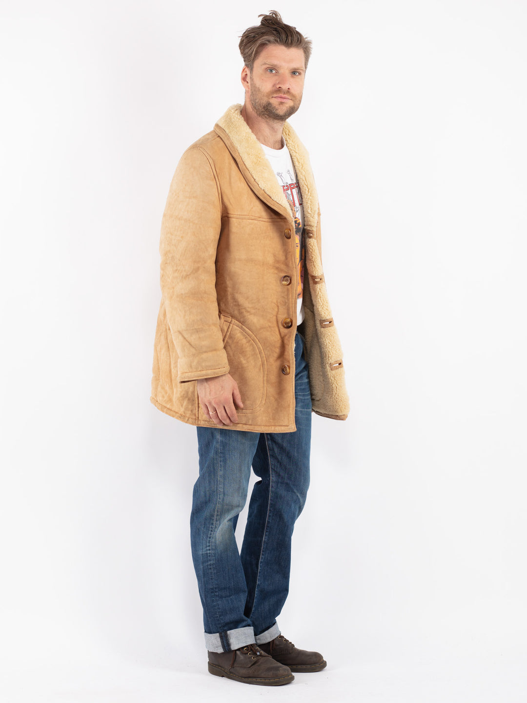 Vintage Men Sheepskin Coat in Beige