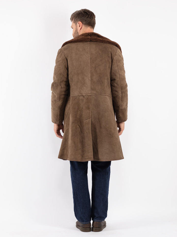 Vintage Men Sheepskin Shearling Coat in Brown