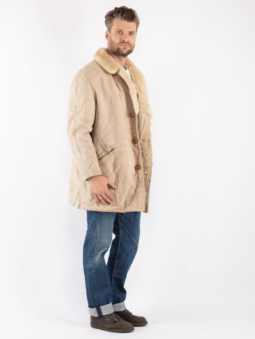 Vintage Men Sheepskin Coat in Beige