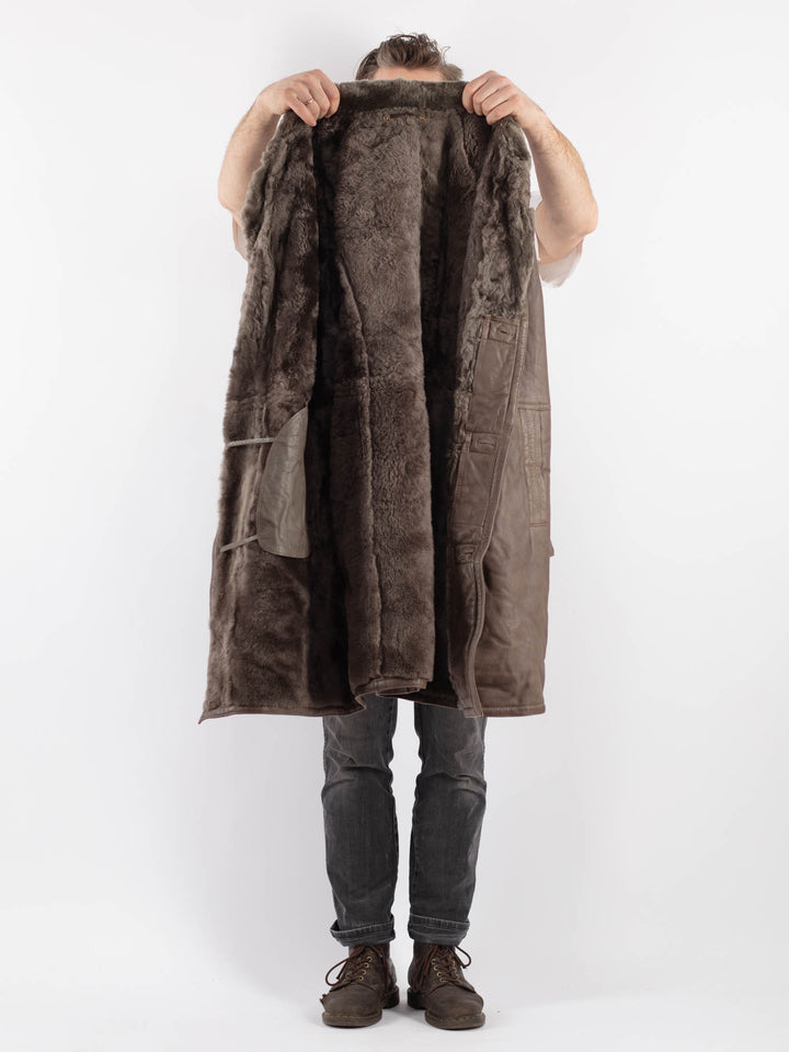 Vintage Men Sheepskin in Brown