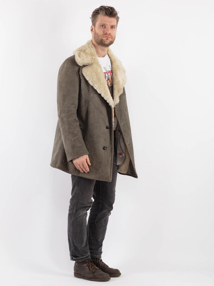 Vintage 70's Men Sheepskin Coat in GrayZ584