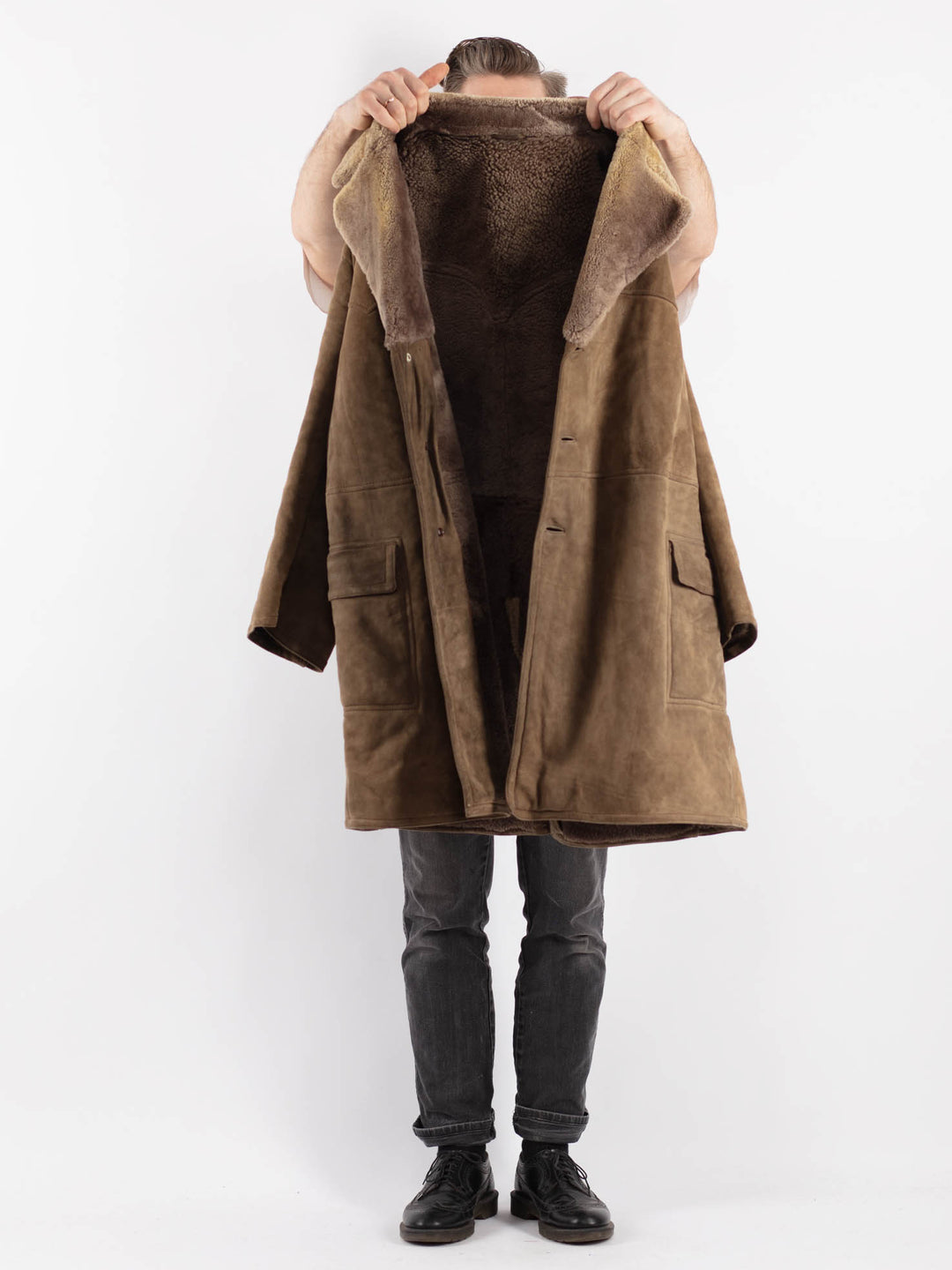 Vintage 70's Men Sheepskin Coat in BeigeZ496