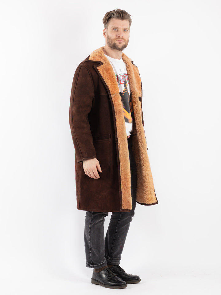 Vintage 70's Men Sheepskin Coat in BrownZ378