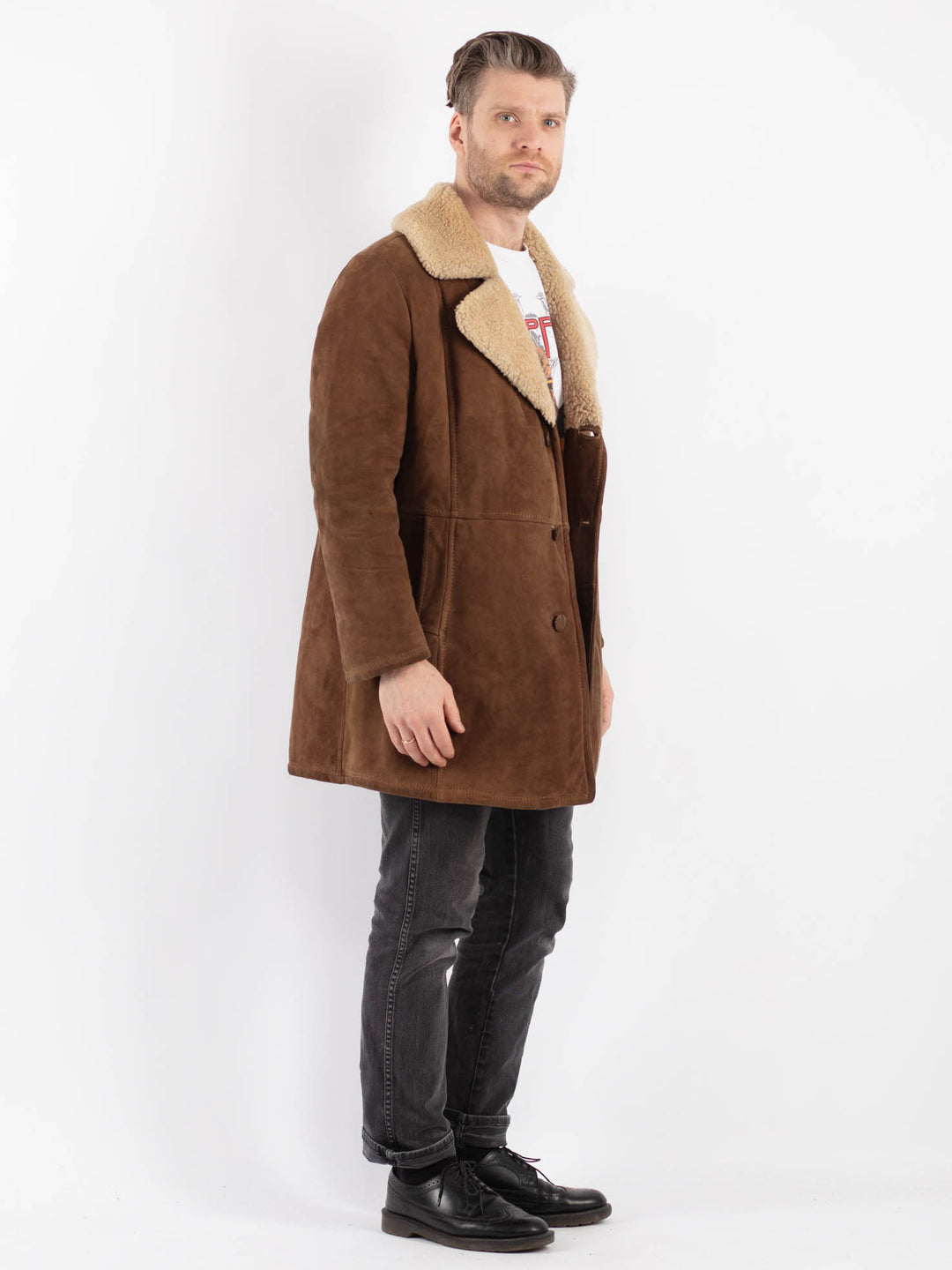 Vintage 70's Men Sheepskin Coat in BrownZ498